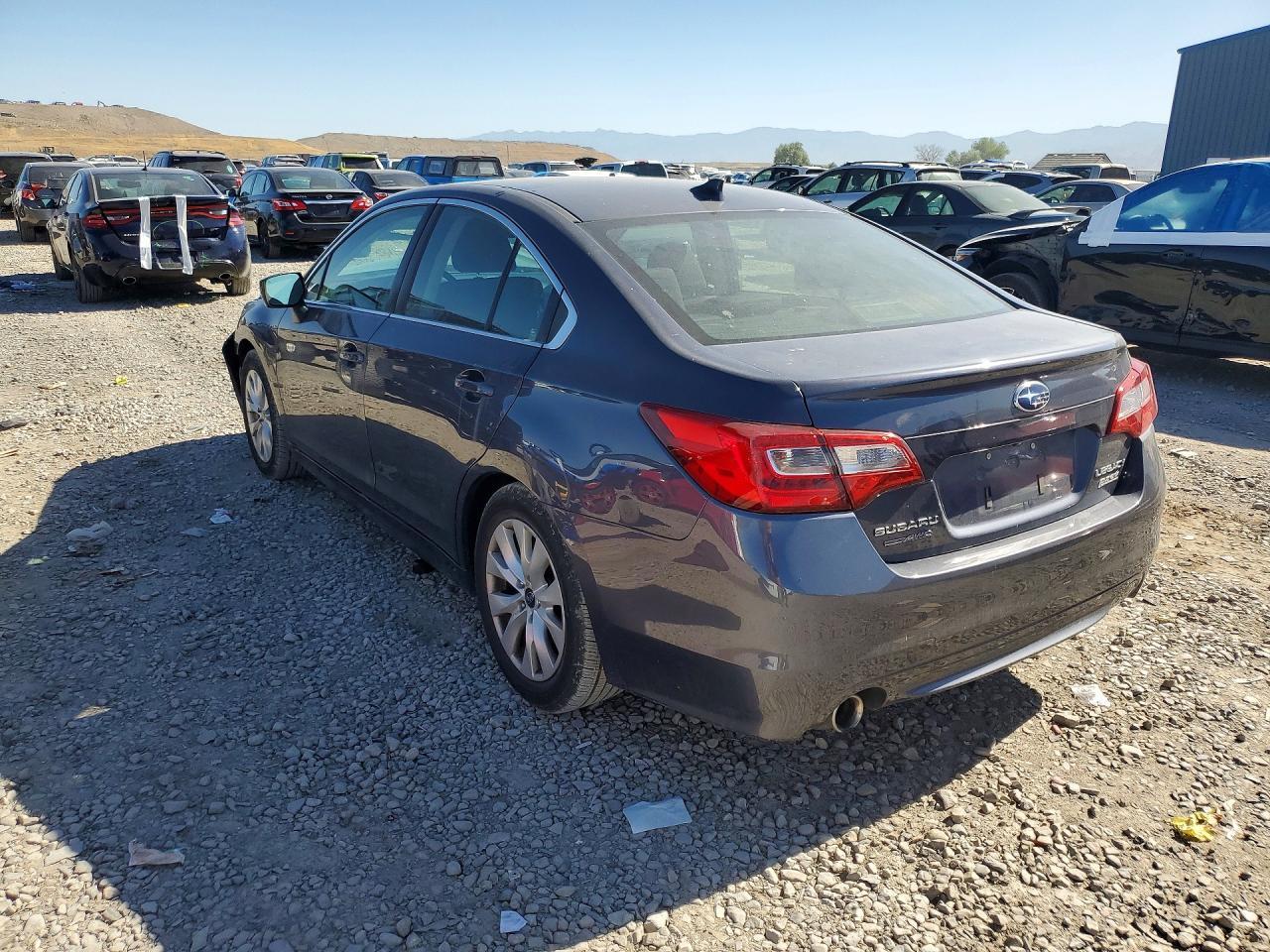 2016 SUBARU Legacy