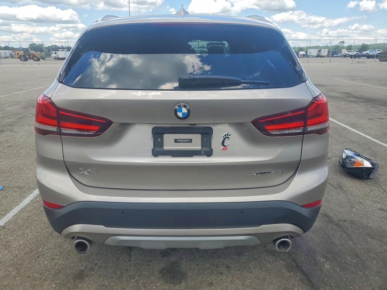 2021 BMW X1