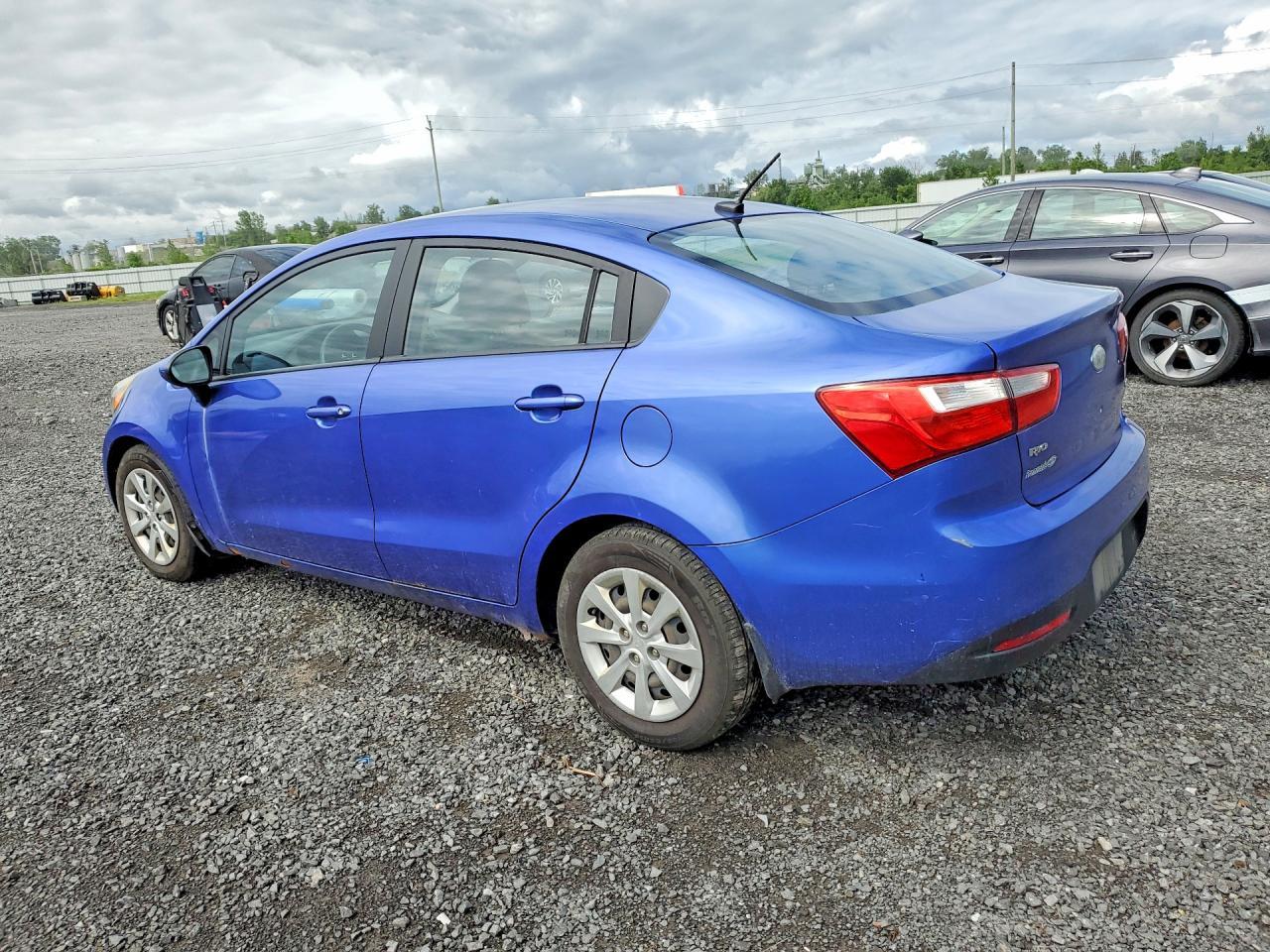 2013 KIA RIO