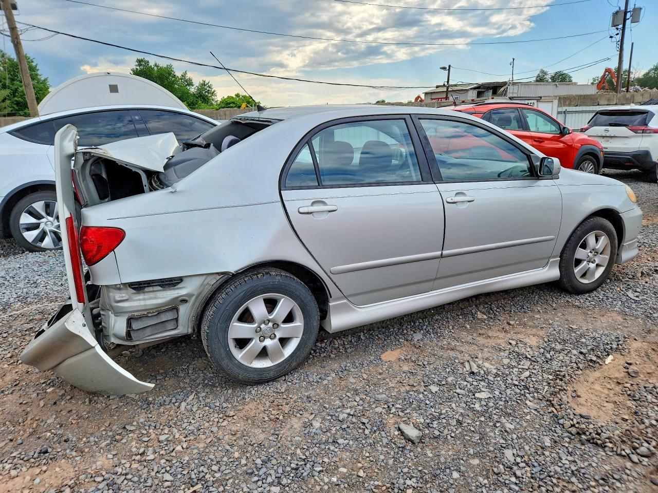 2004 TOYOTA COROLLA