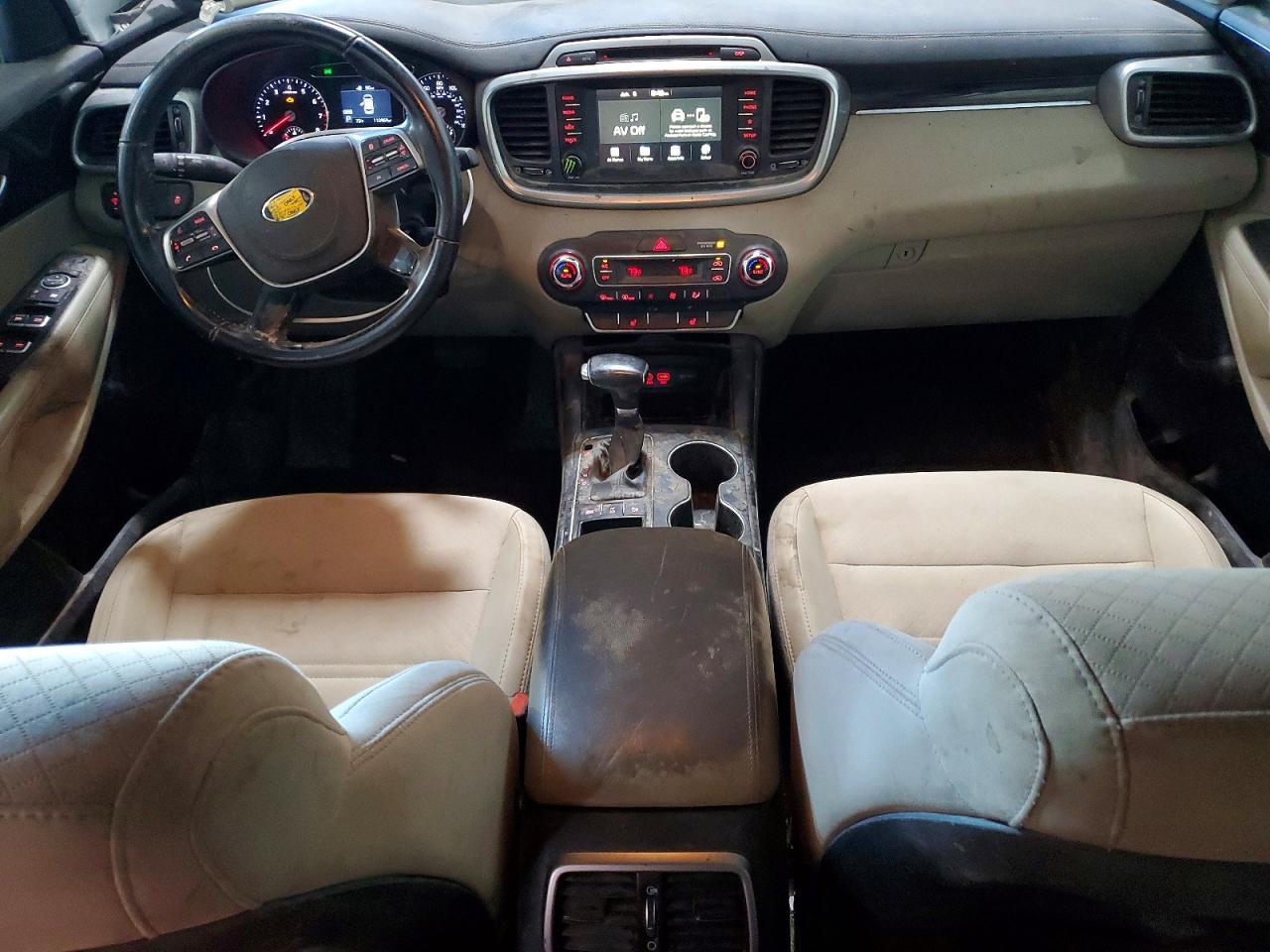 2019 KIA SORENTO