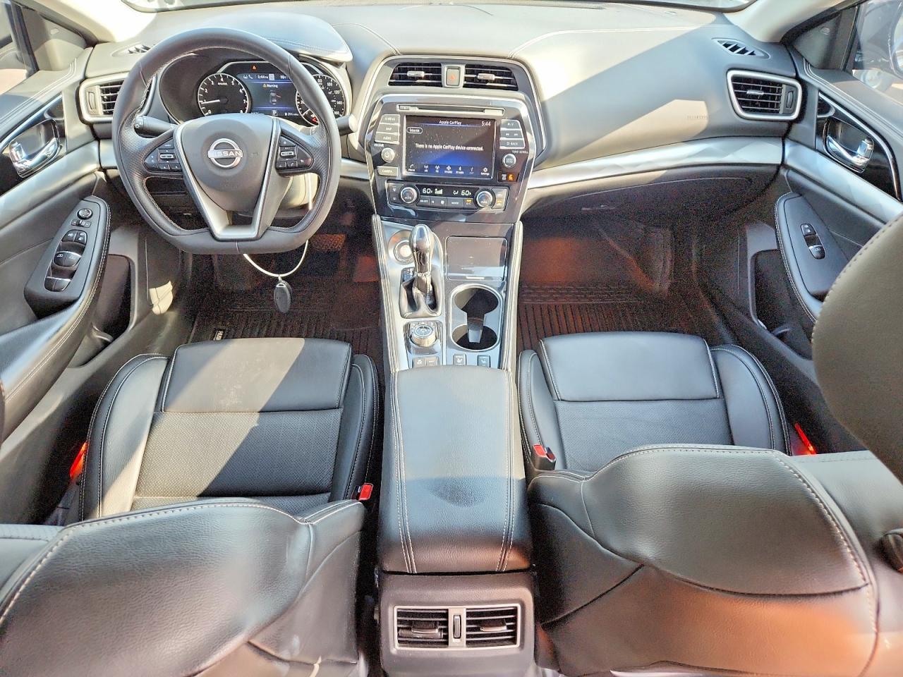 2023 NISSAN Maxima