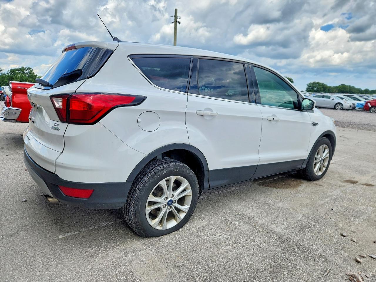 2019 FORD ESCAPE