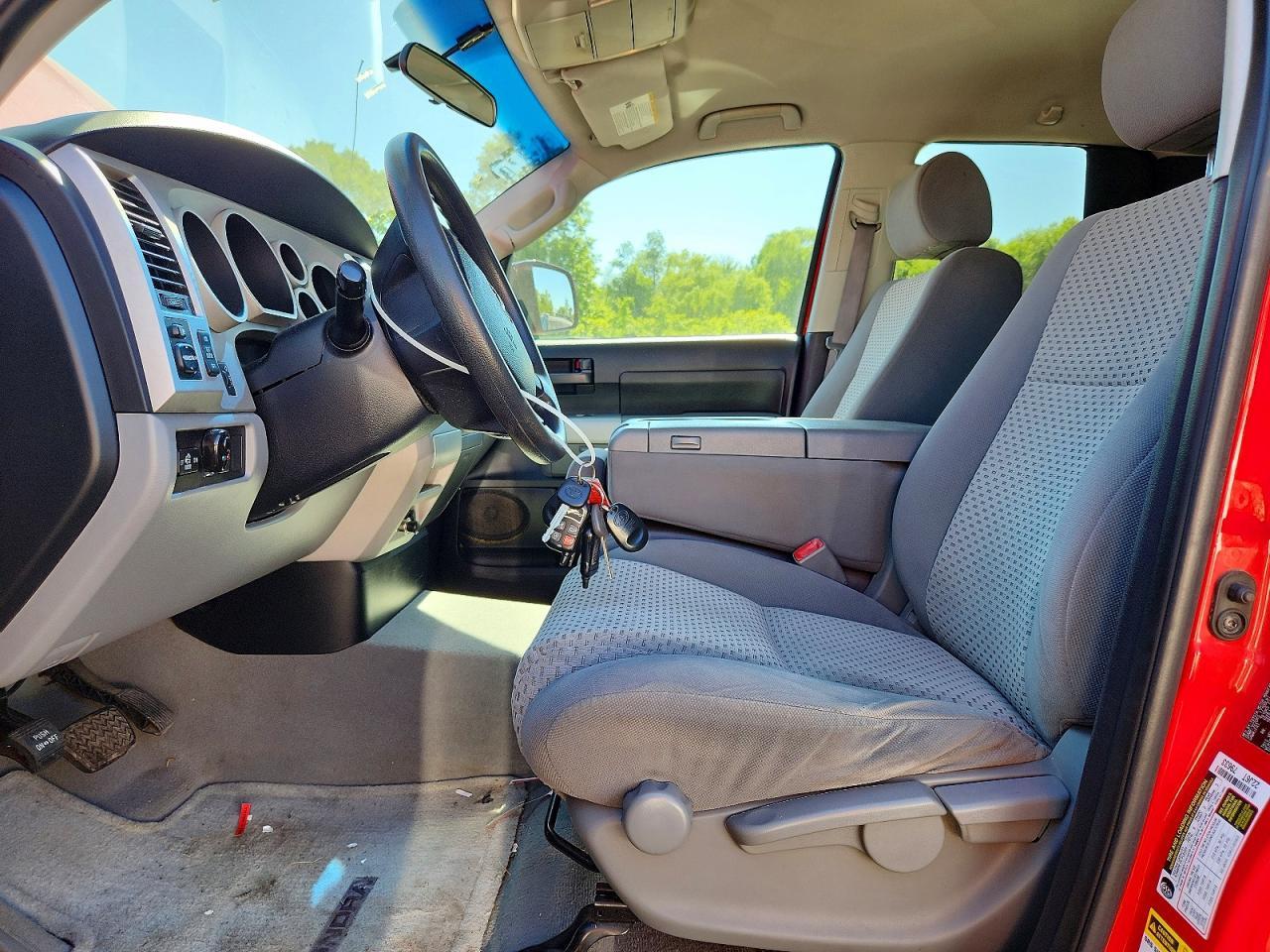 2008 TOYOTA TUNDRA