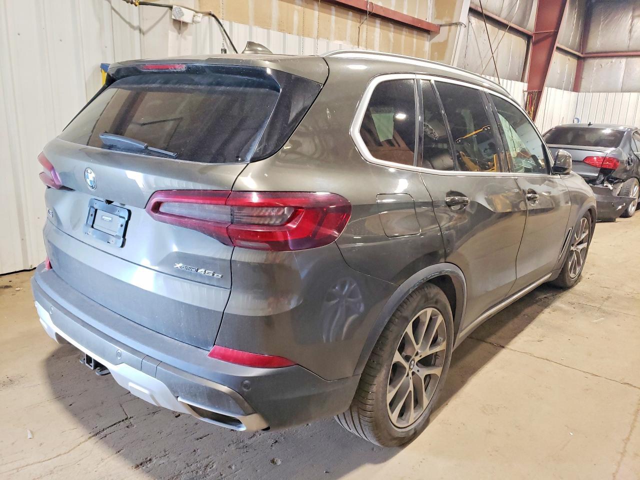 2021 BMW X5