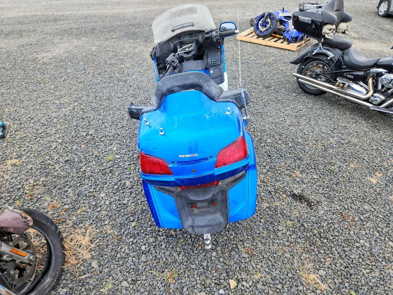 2012 HONDA Gl1800