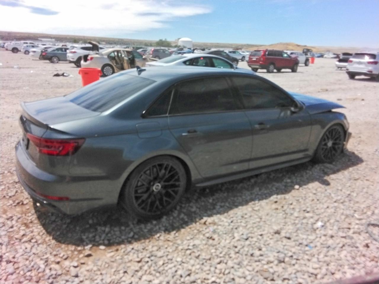 2018 AUDI S4