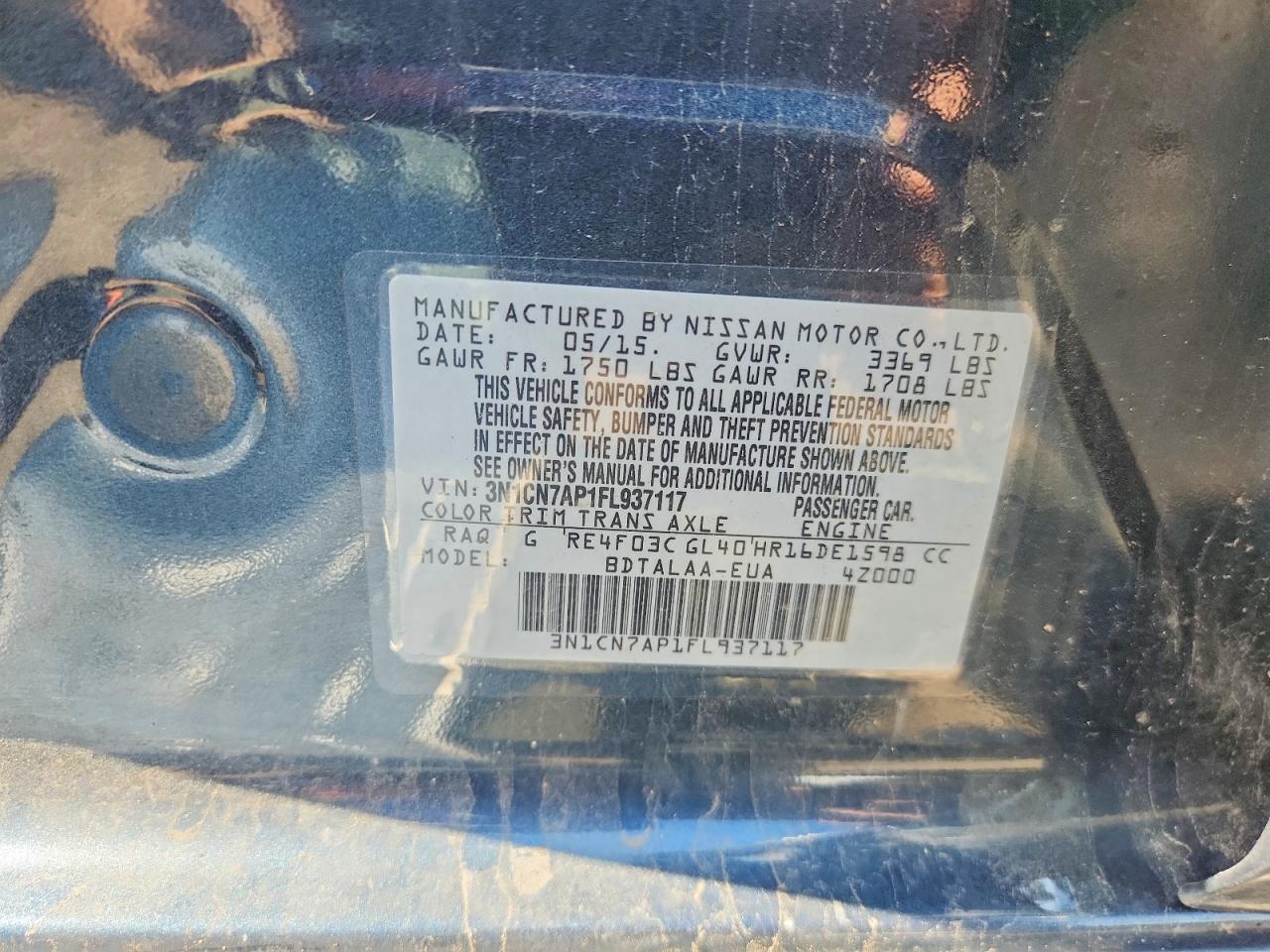 2015 NISSAN VERSA