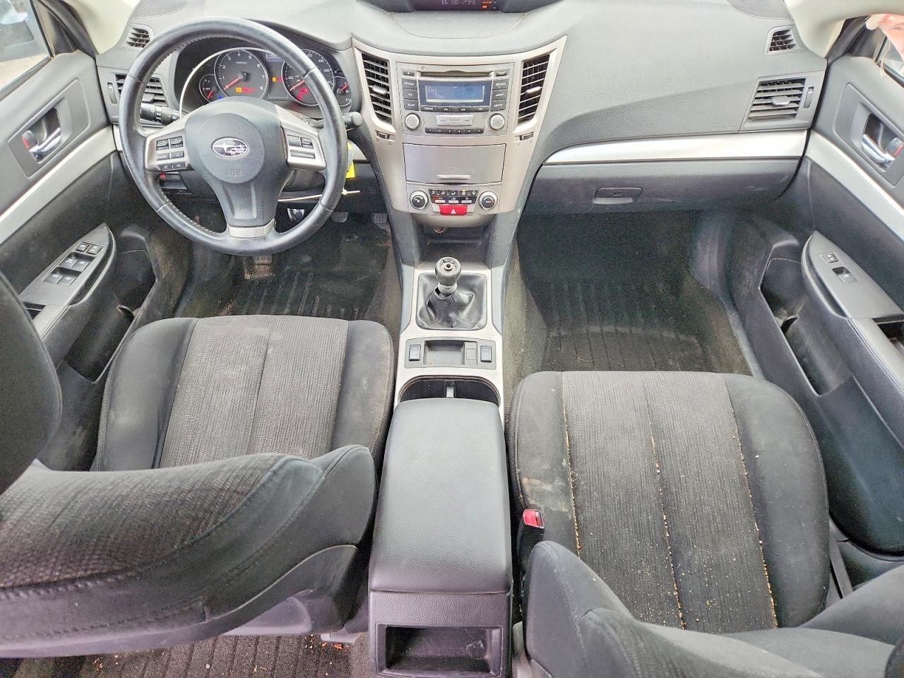 2013 SUBARU Outback