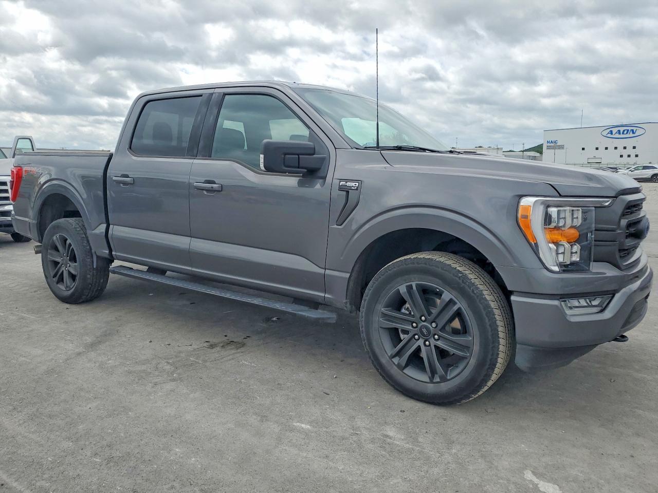 2022 FORD F-150 Lightning