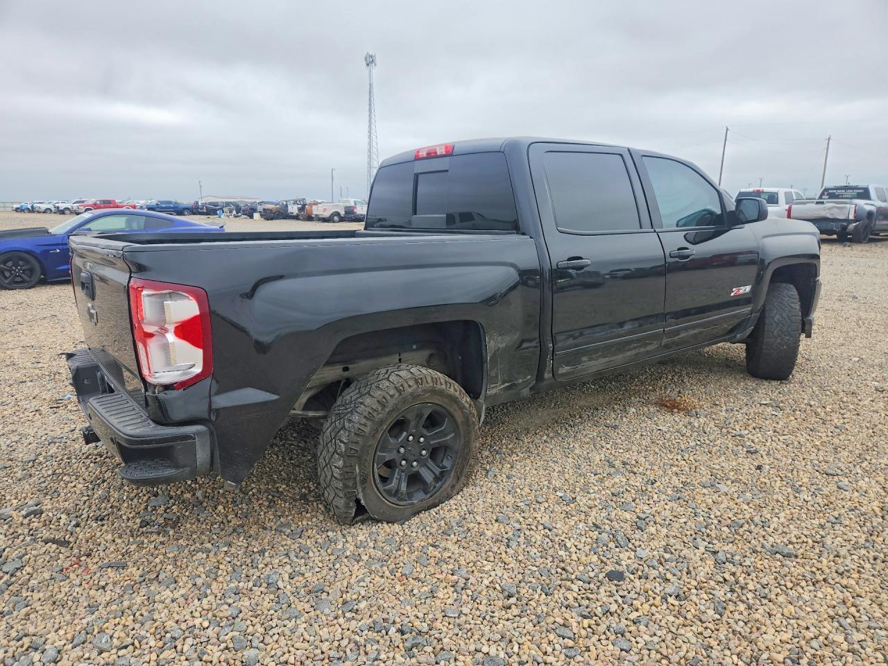 2017 CHEVROLET Silverado