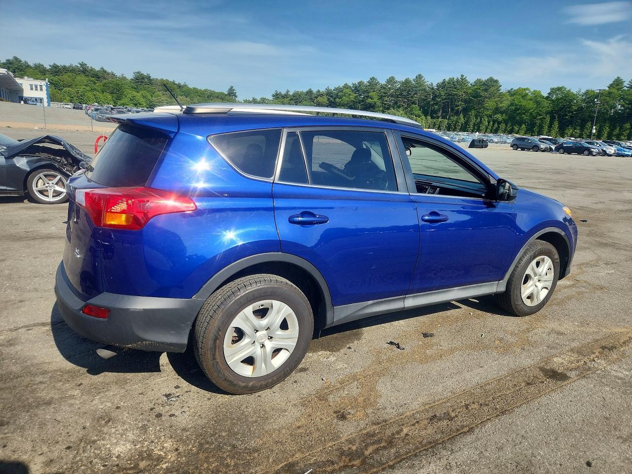 2015 TOYOTA RAV4