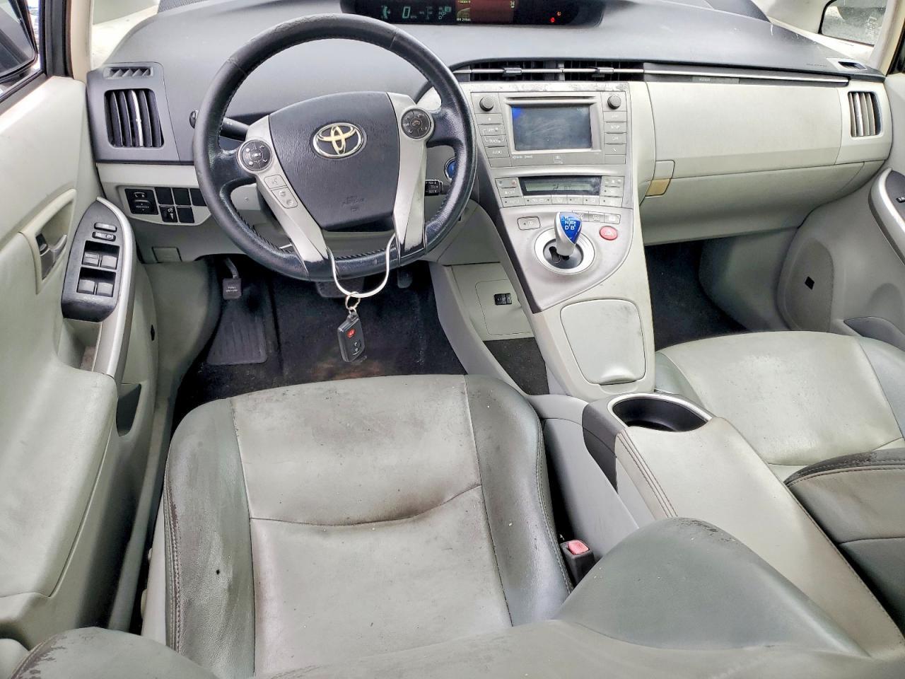 2014 Toyt Prius
