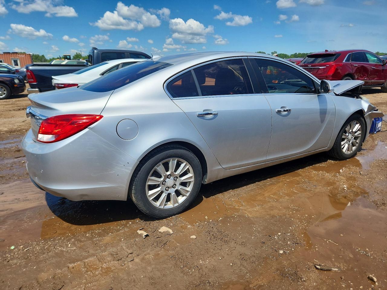 2012 BUICK Regal