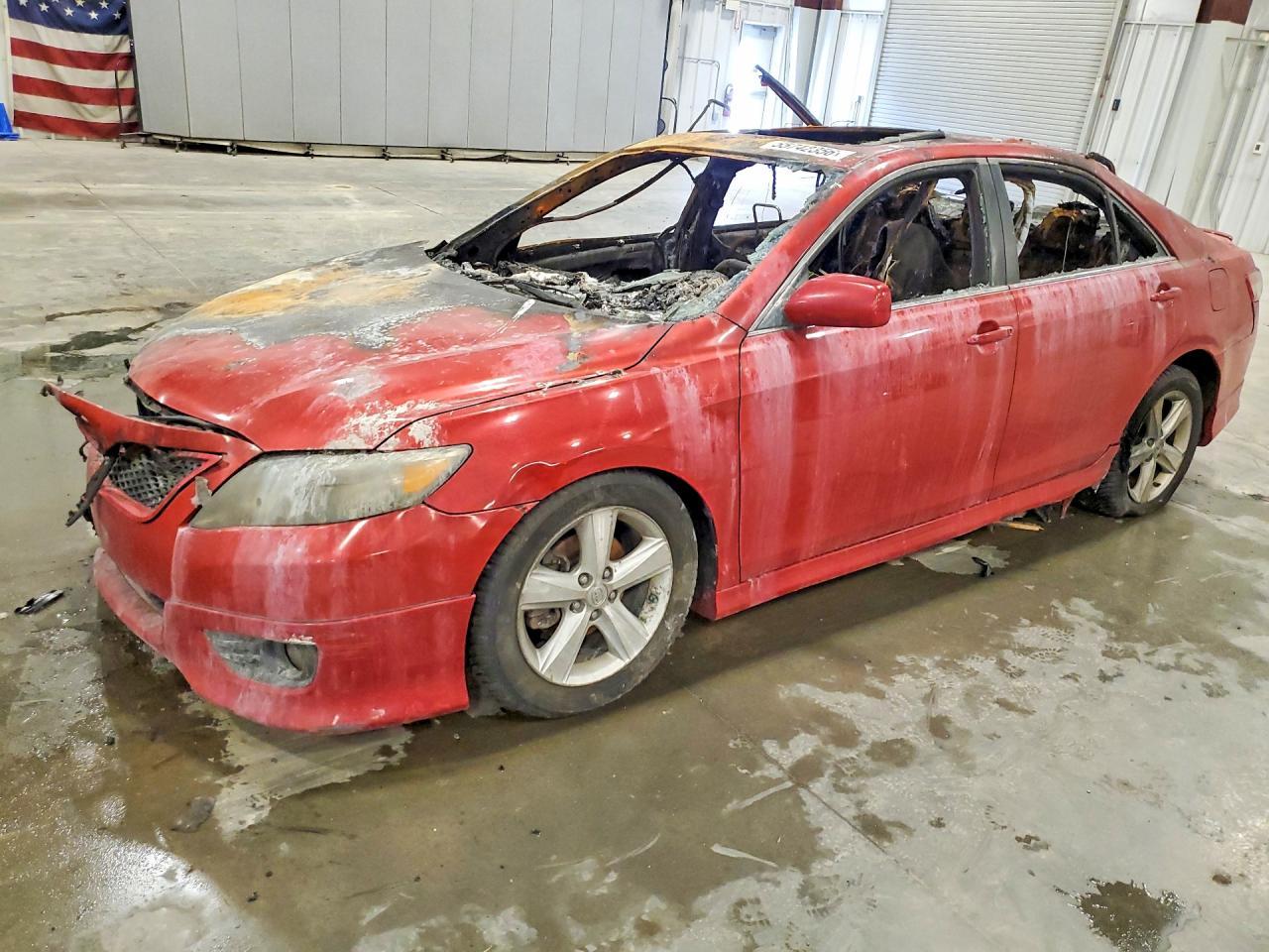 2010 TOYOTA CAMRY