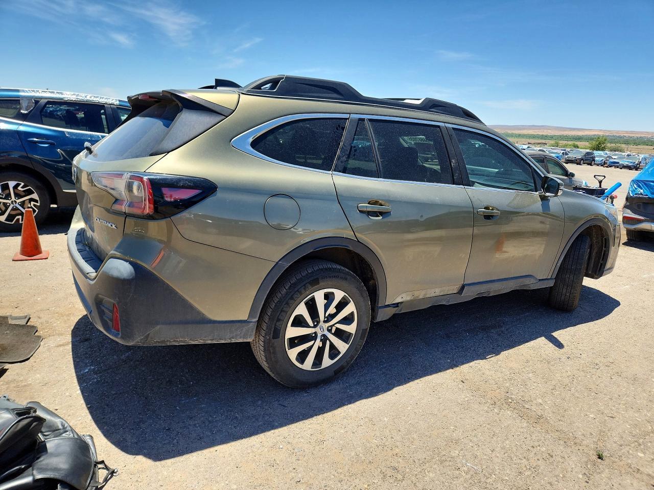 2022 SUBARU Outback