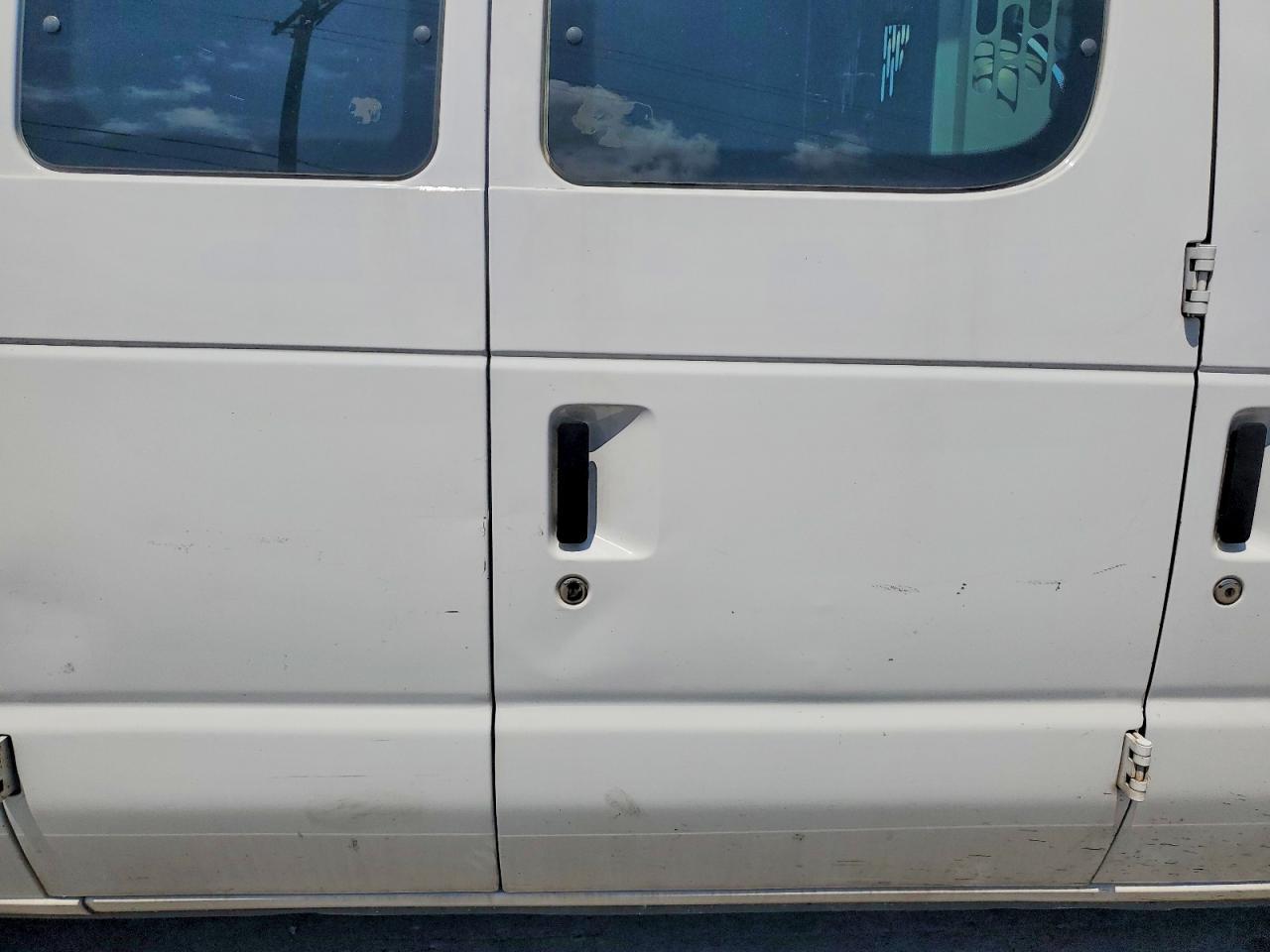 2013 FORD ECONOLINE