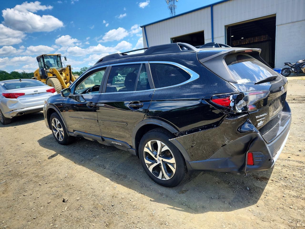 2021 SUBARU Outback