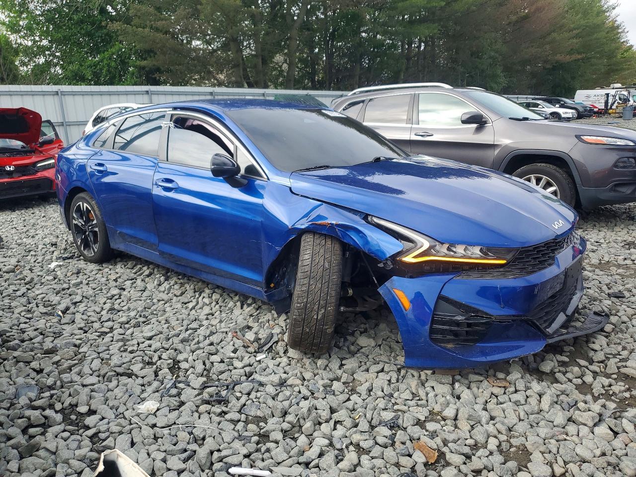 2022 KIA K5