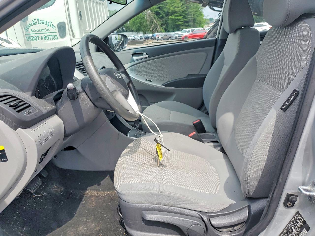 2012 HYUNDAI ACCENT