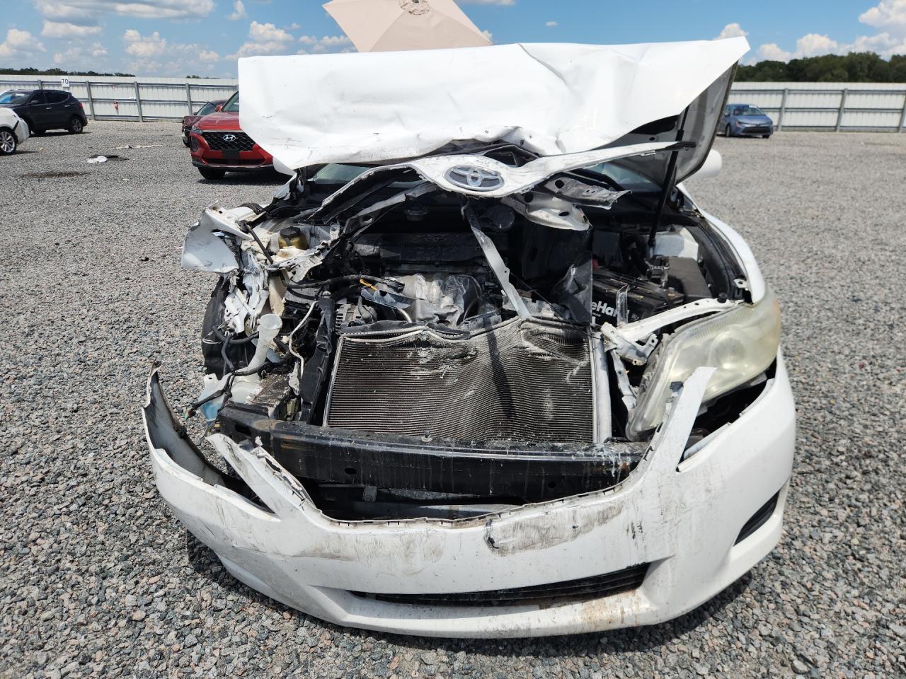 2010 TOYOTA CAMRY