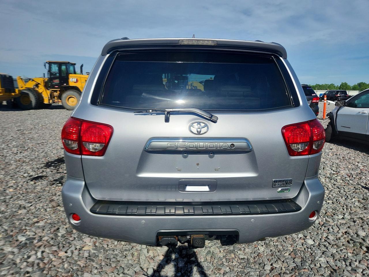 2017 TOYOTA Sequoia