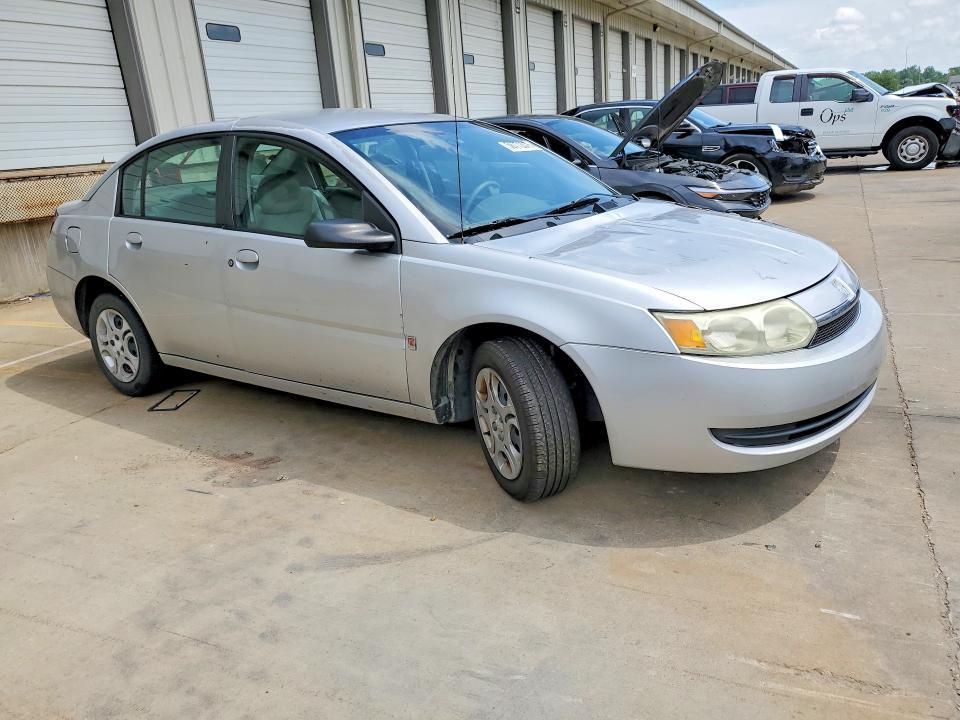 2003 SATURN Ion