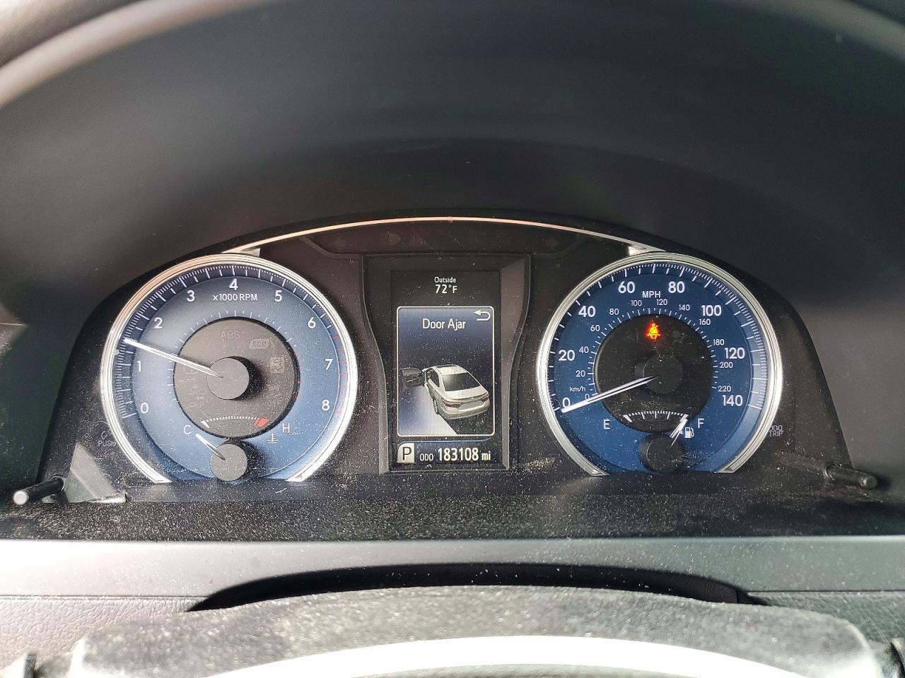 2016 TOYOTA CAMRY