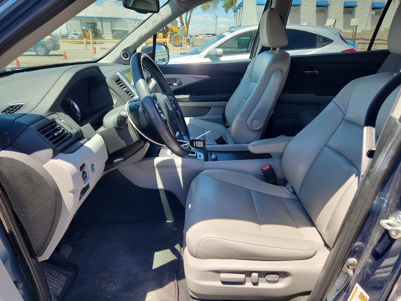2016 HONDA PILOT