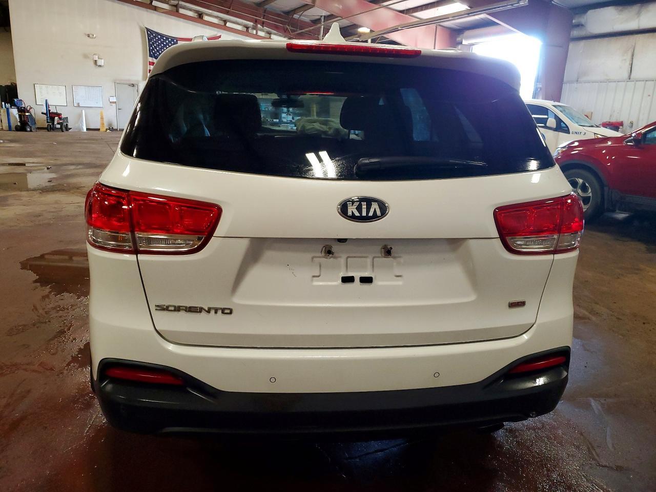 2016 KIA SORENTO