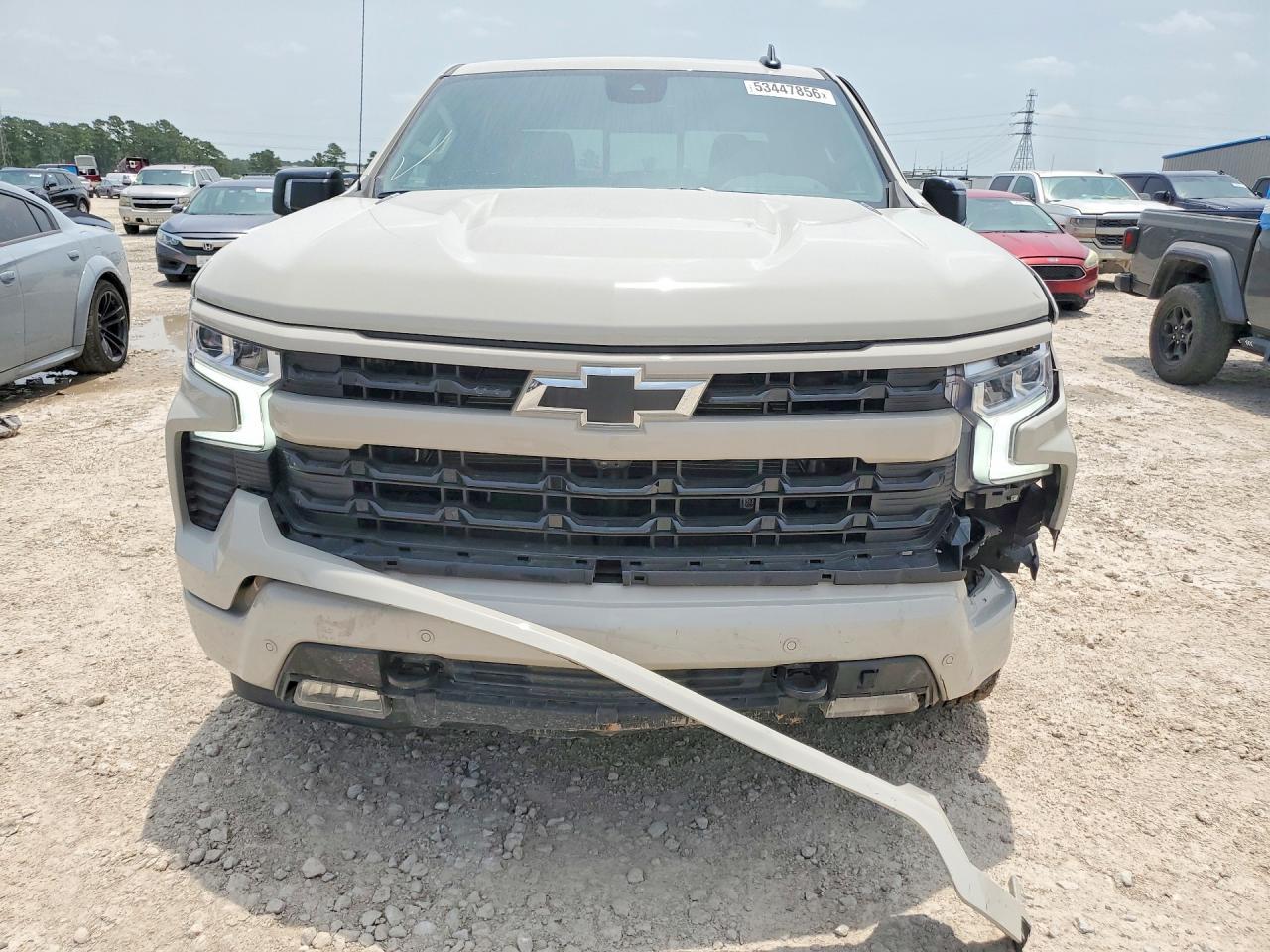 2026 CHEVROLET Silverado