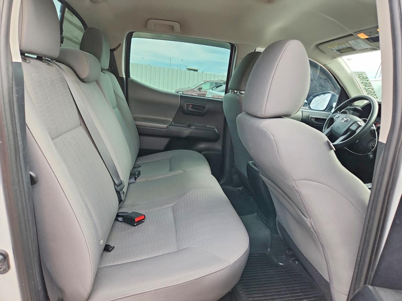 2017 TOYOTA TACOMA