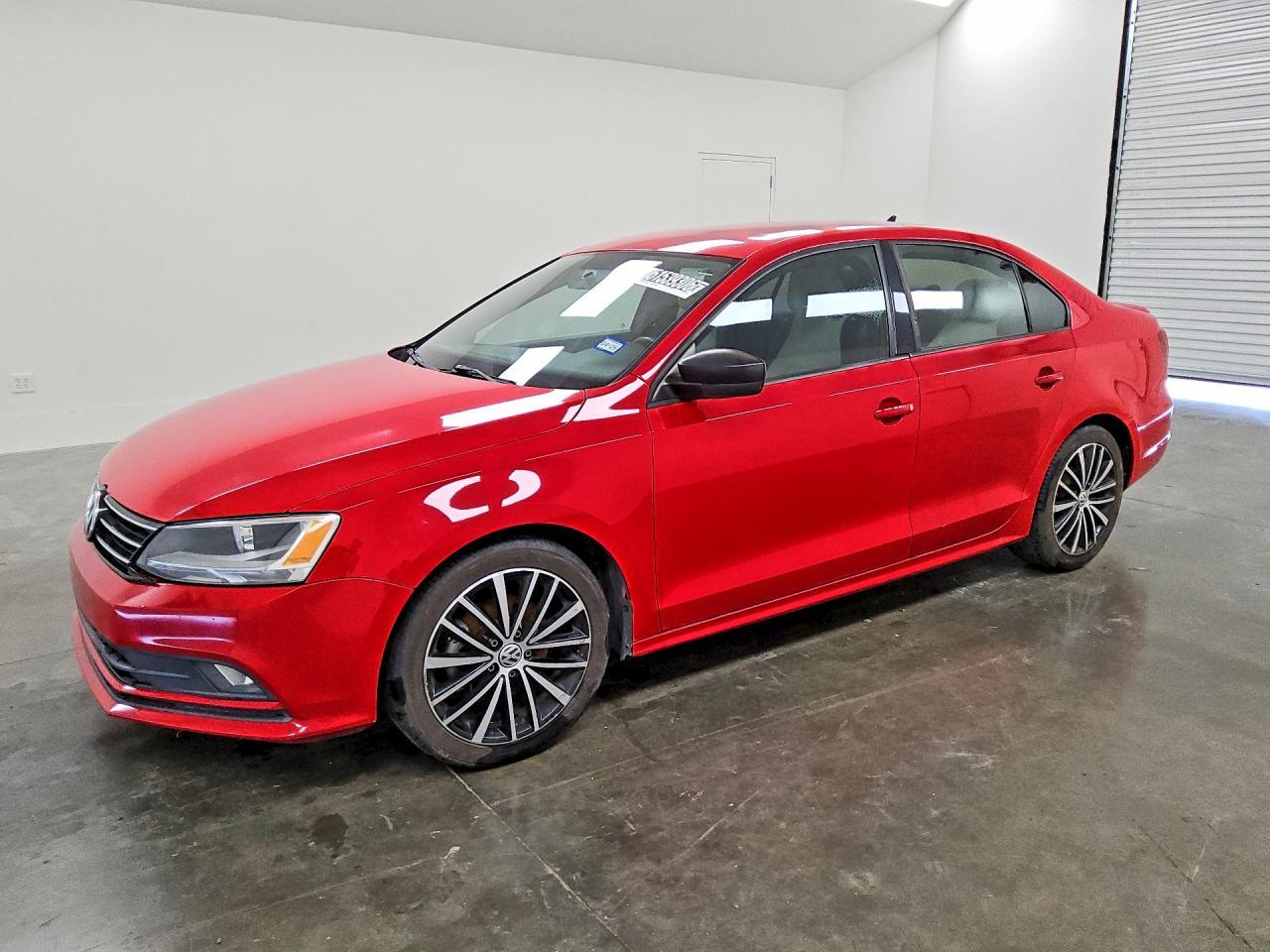 2015 VOLKSWAGEN JETTA