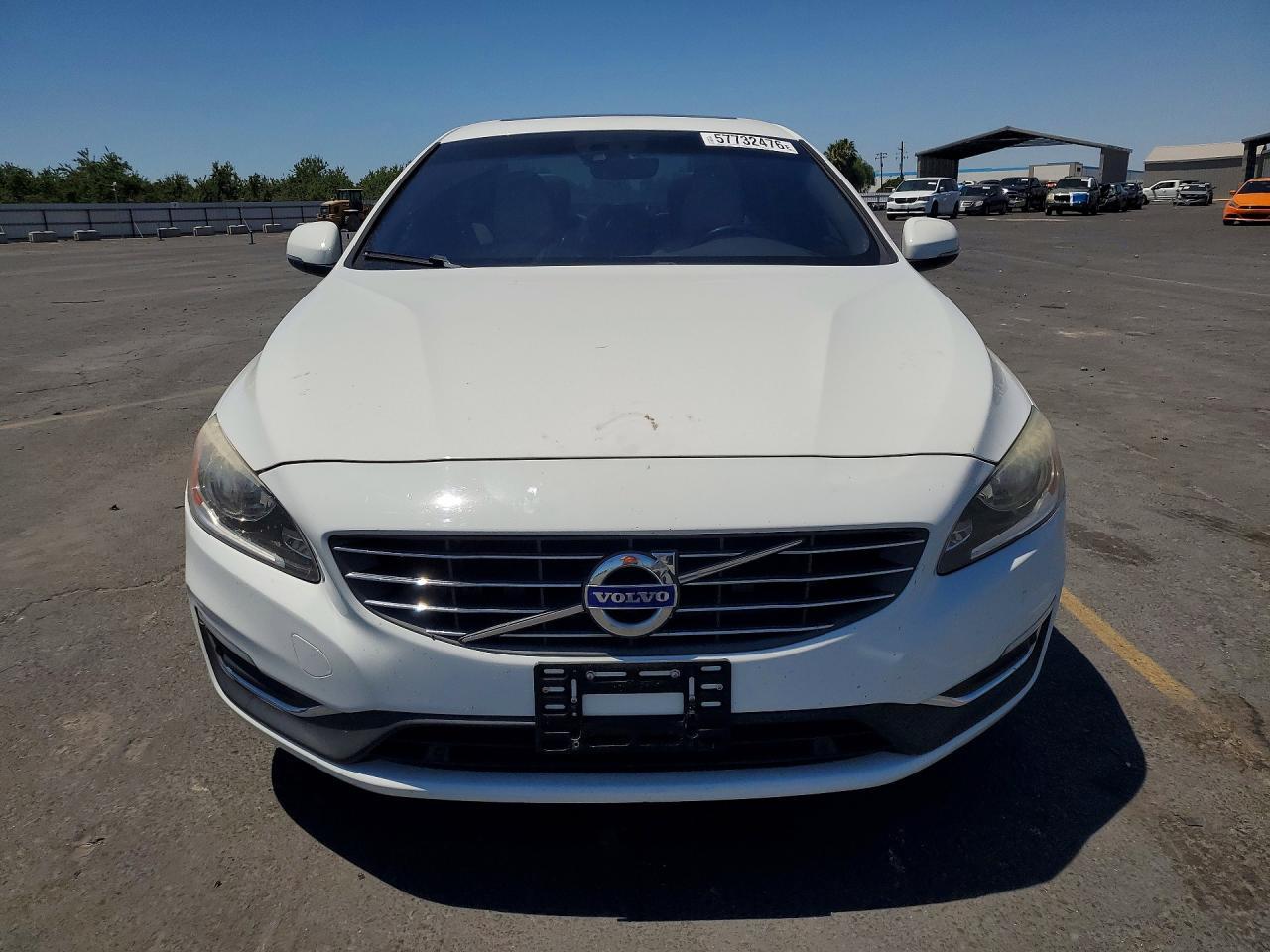 2016 VOLVO S60