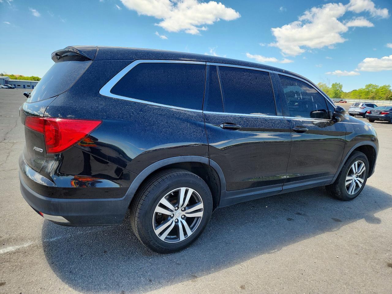 2016 HONDA PILOT
