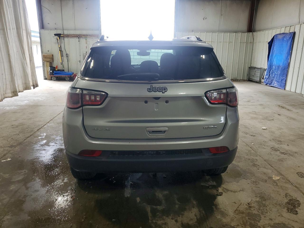 2021 JEEP Compass