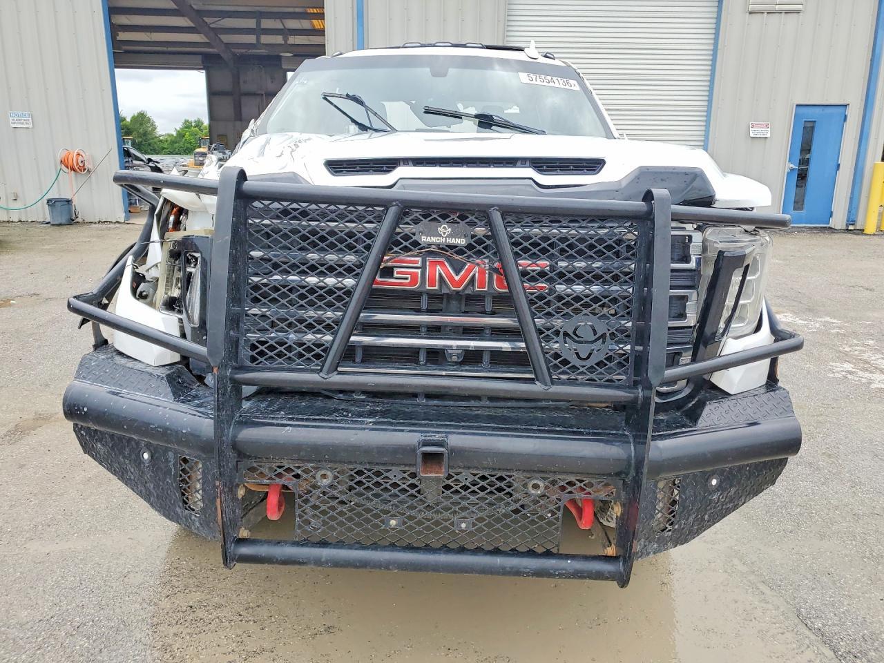 2023 GMC Sierra