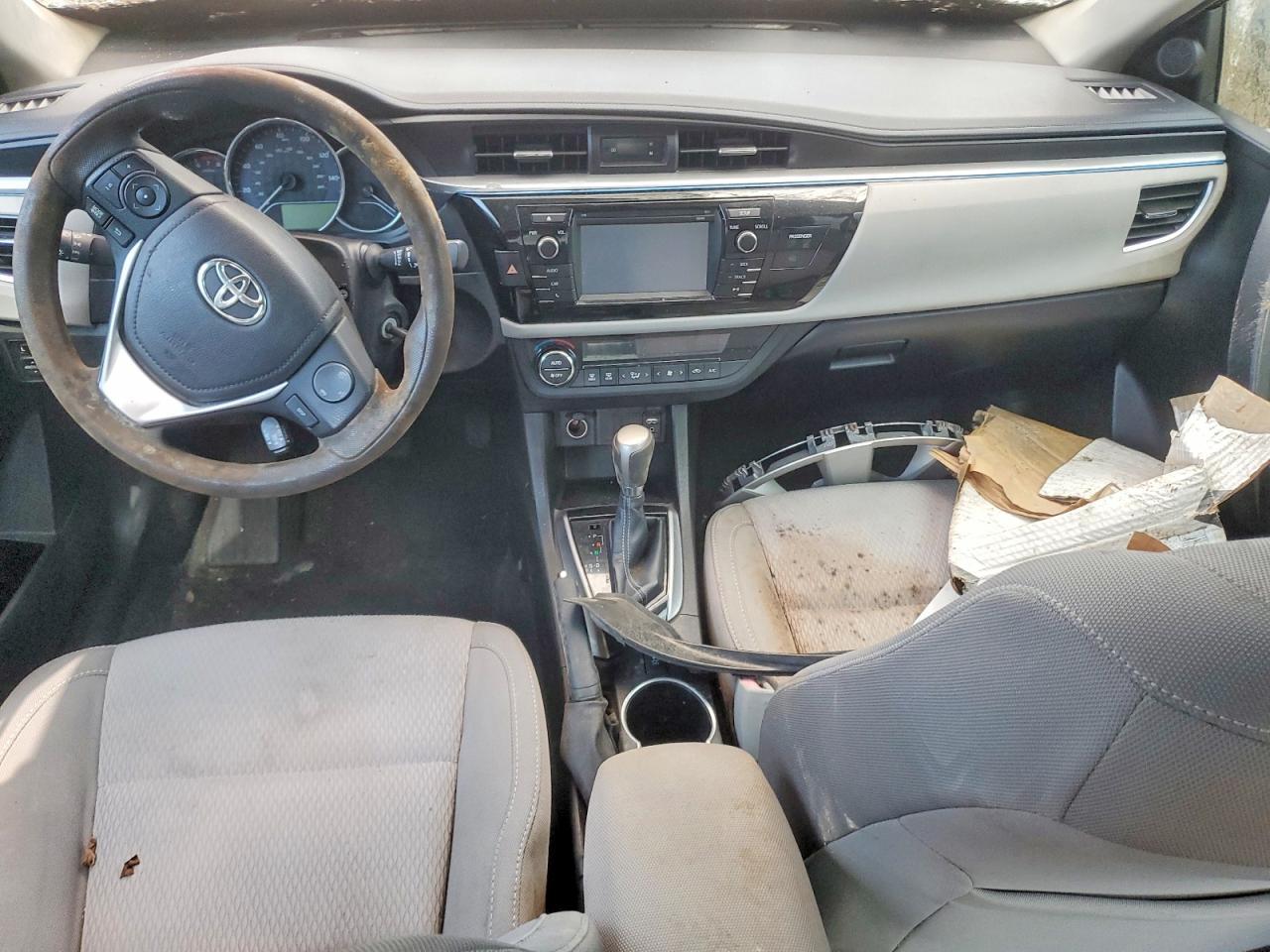 2015 TOYOTA COROLLA