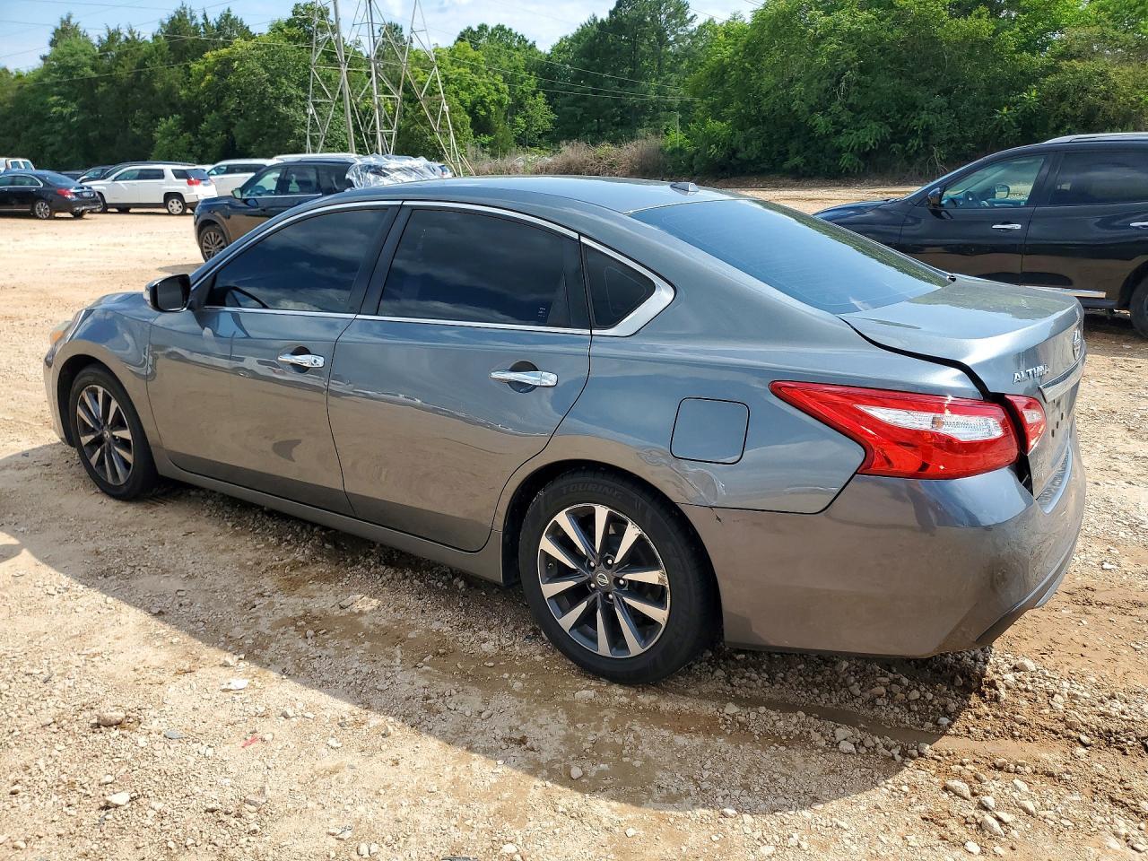 2017 NISSAN ALTIMA