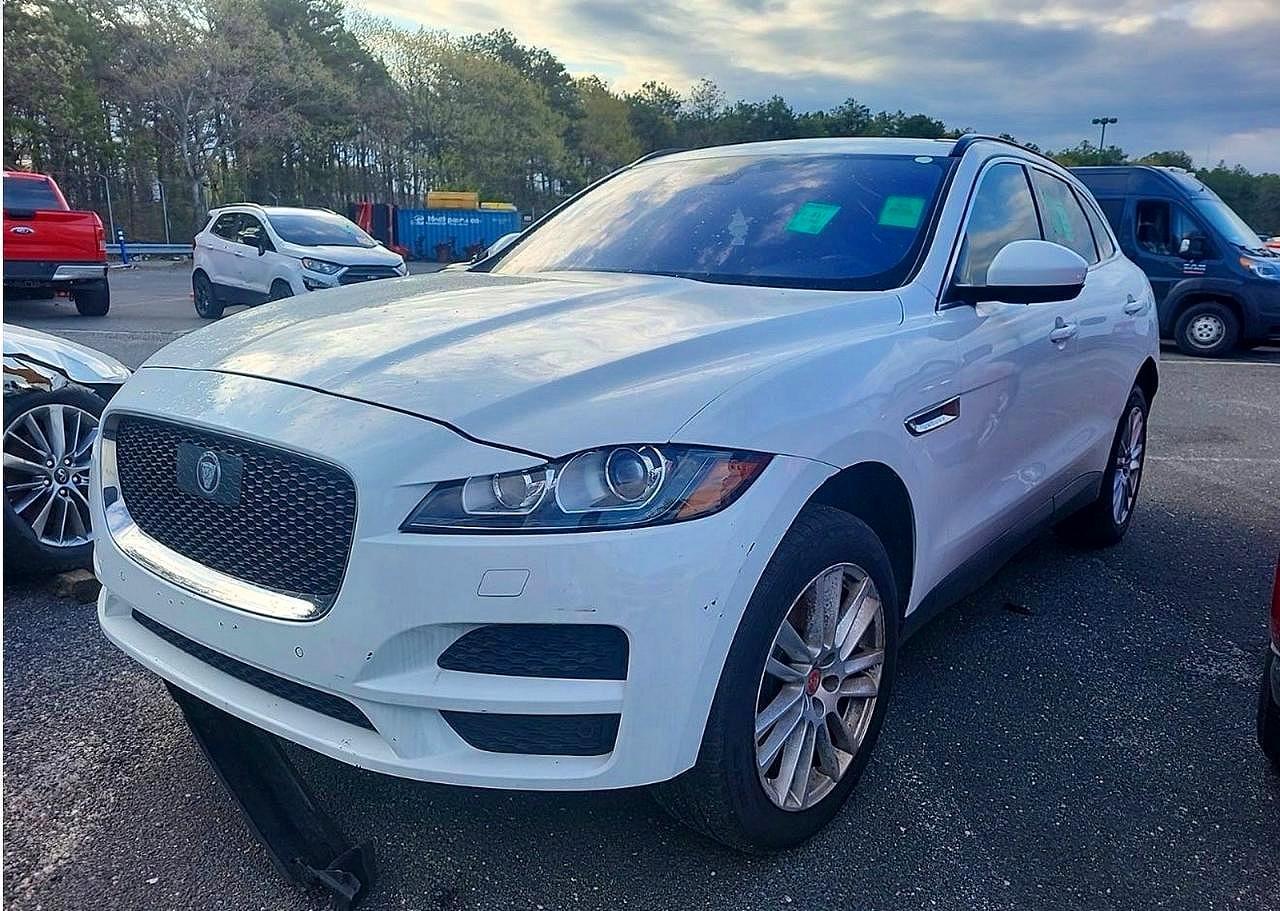 2019 JAGUAR F-Pace