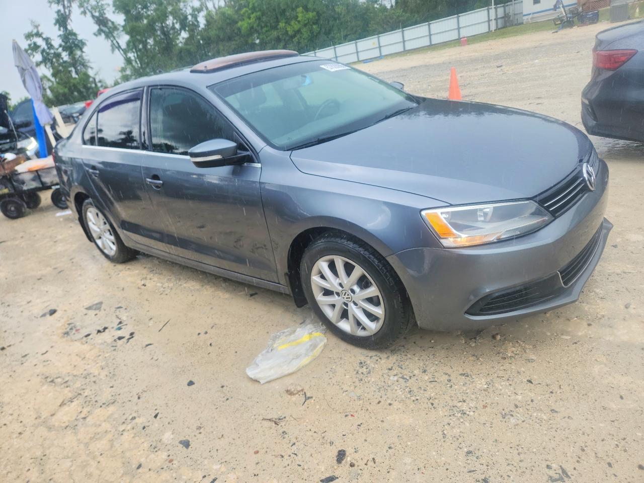 2014 VOLKSWAGEN JETTA