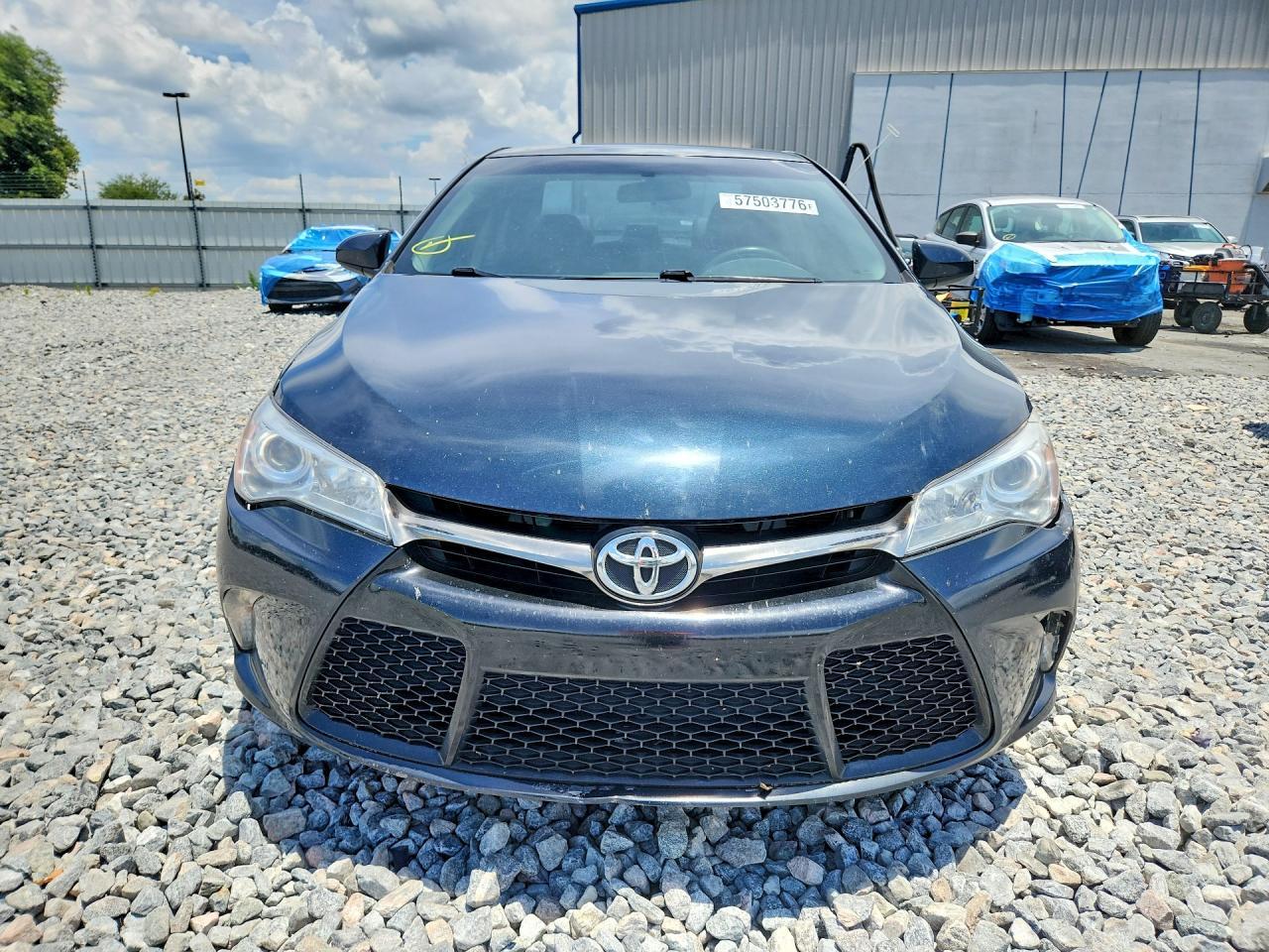 2016 TOYOTA CAMRY