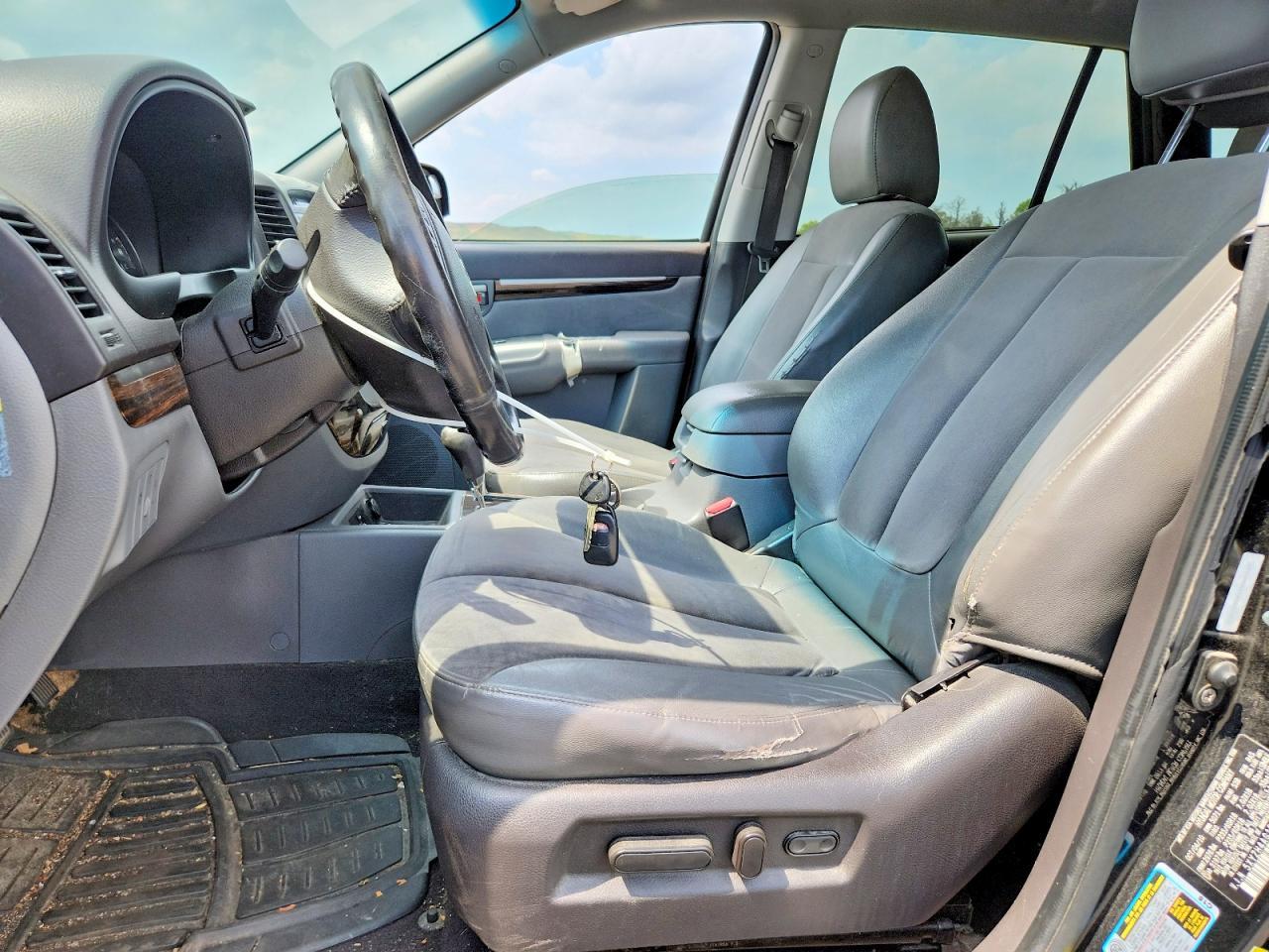 2011 HYUNDAI SANTA FE