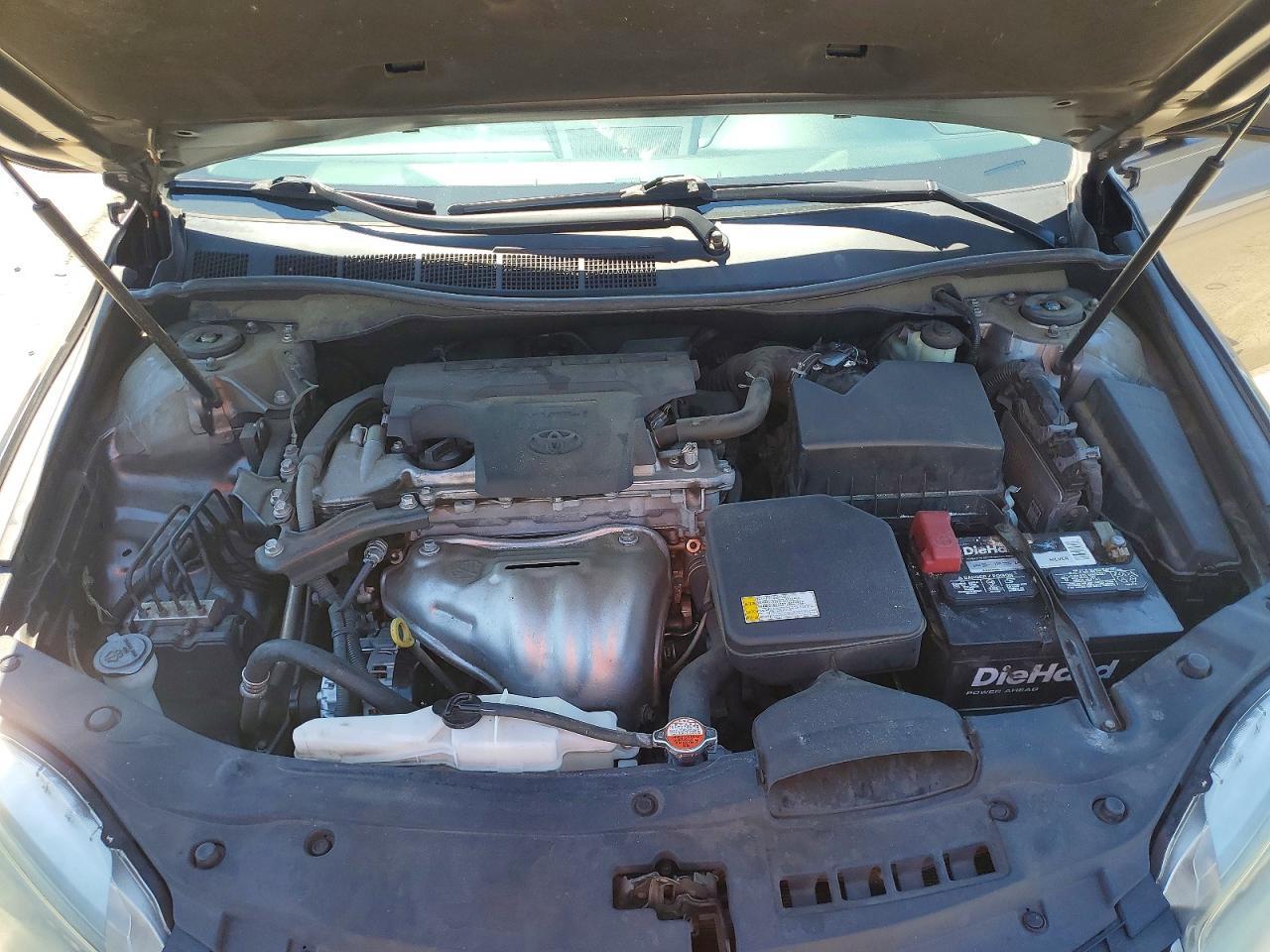 2016 TOYOTA CAMRY
