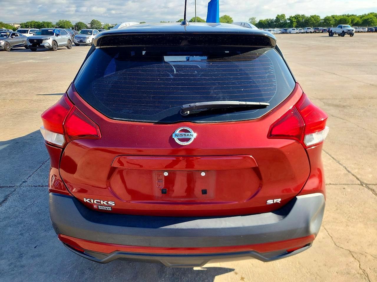 2019 NISSAN KICKS
