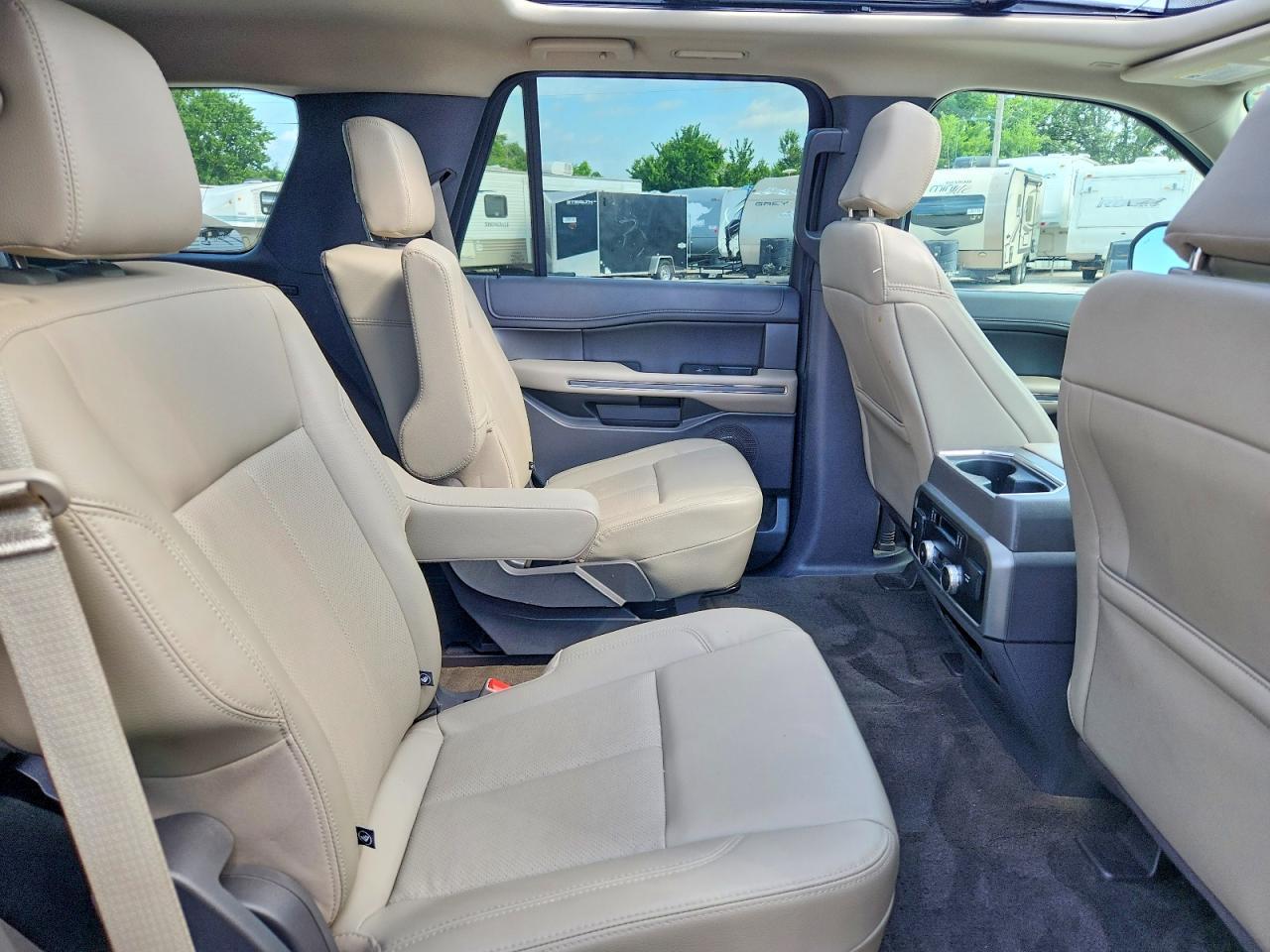 2020 FORD Expedition