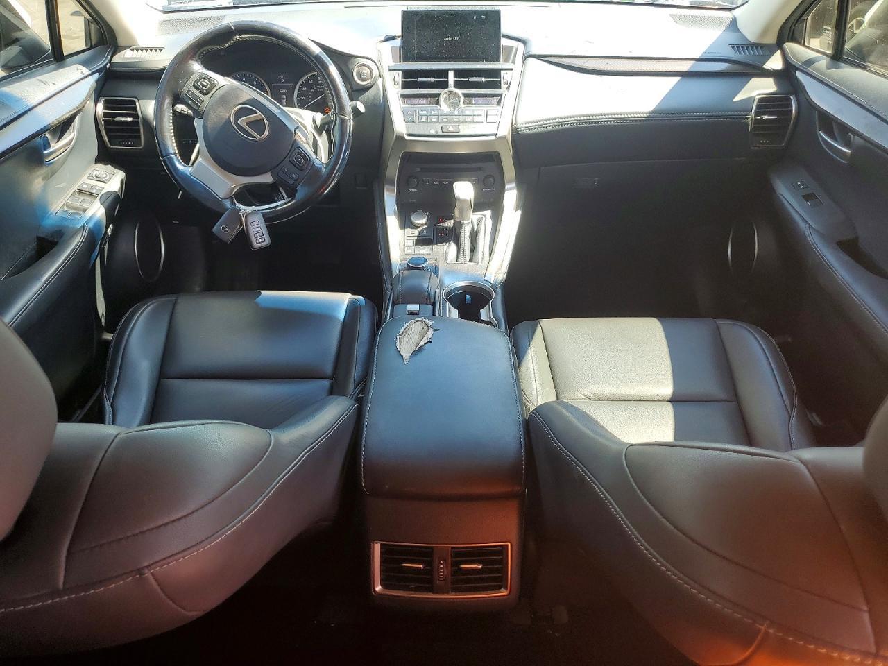 2016 LEXUS NX 200T
