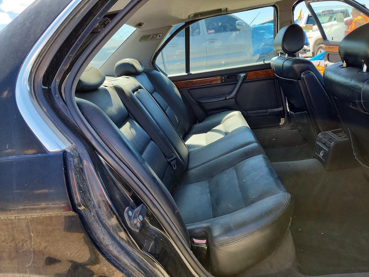 1992 BMW 7 series