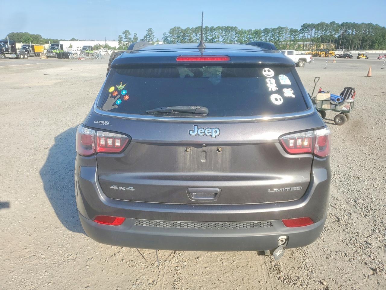 2018 JEEP Compass