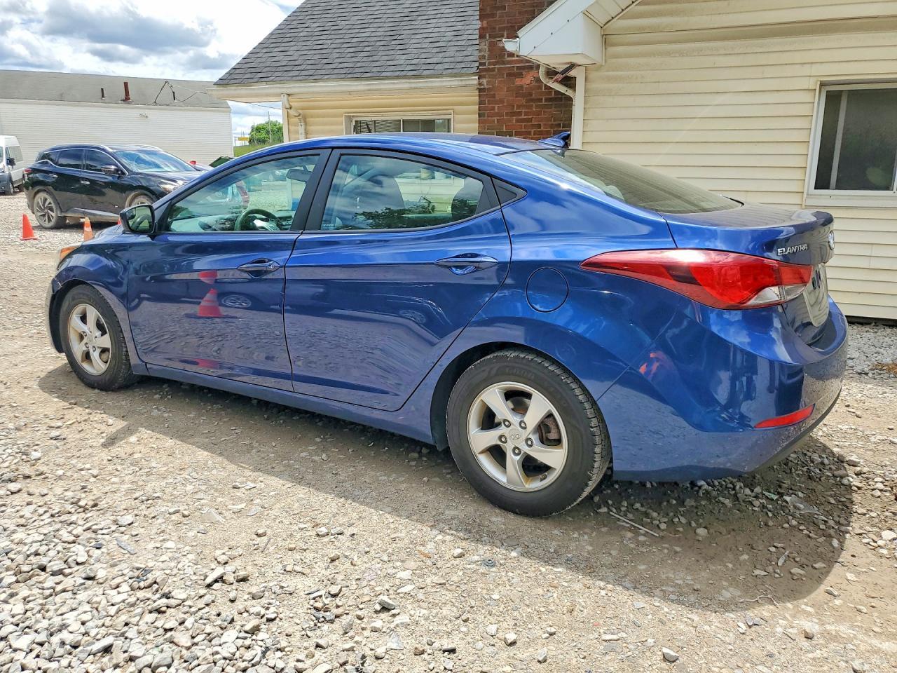 2015 HYUNDAI ELANTRA